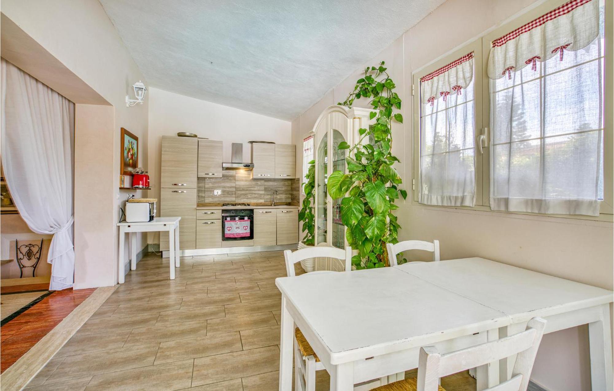 Beautiful Home In Fiumicino With Wifi Bagian luar foto
